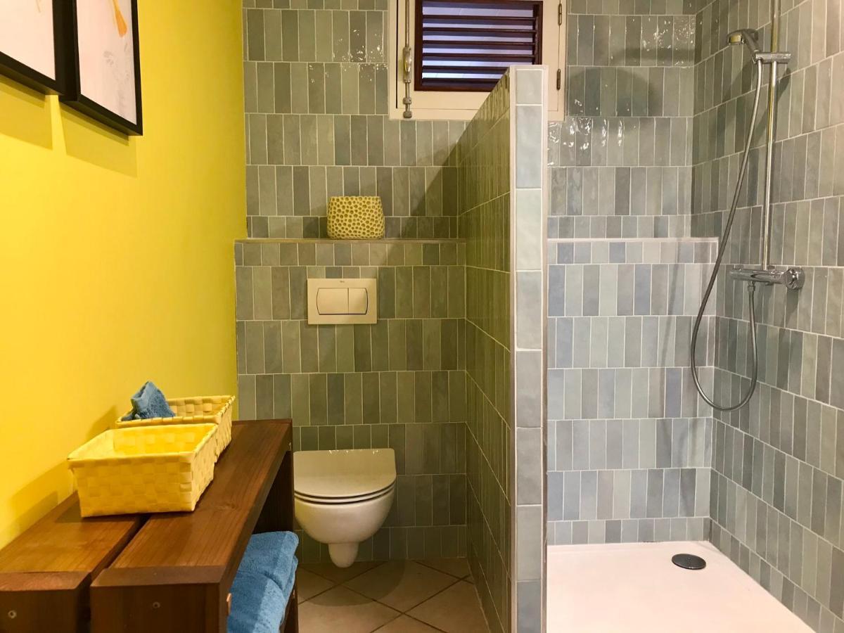 Banan Woz Apartman Bouillante Kültér fotó